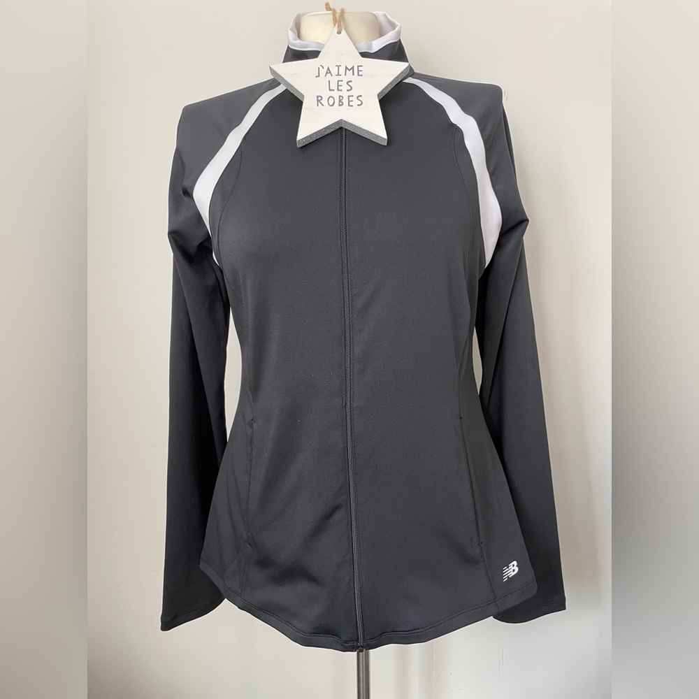 NEW BALANCE Black Zip-up Athletic Jacket with White Accents